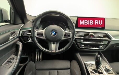 BMW 5 серия, 2020 год, 4 849 700 рублей, 13 фотография