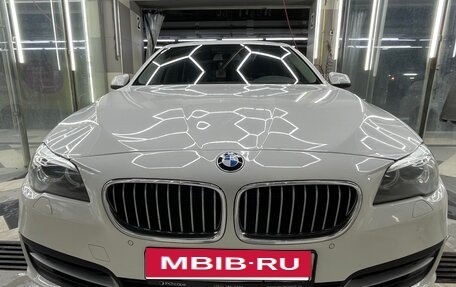 BMW 5 серия, 2015 год, 1 700 000 рублей, 15 фотография