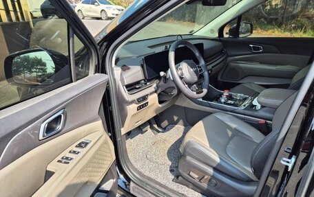 KIA Carnival, 2024 год, 3 990 500 рублей, 7 фотография