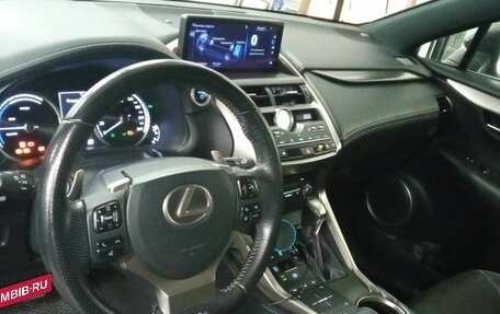 Lexus NX I, 2018 год, 3 430 000 рублей, 5 фотография