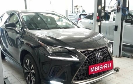 Lexus NX I, 2018 год, 3 430 000 рублей, 2 фотография