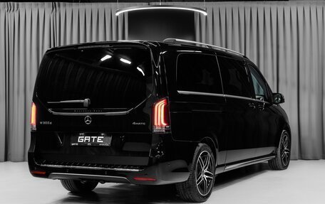 Mercedes-Benz V-Класс, 2024 год, 17 625 200 рублей, 2 фотография