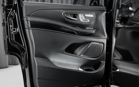 Mercedes-Benz V-Класс, 2024 год, 17 625 200 рублей, 16 фотография