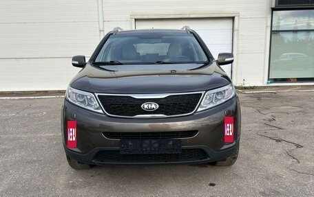 KIA Sorento II рестайлинг, 2013 год, 1 799 000 рублей, 2 фотография