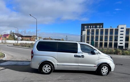 Hyundai Grand Starex Grand Starex I рестайлинг 2, 2008 год, 1 347 000 рублей, 4 фотография