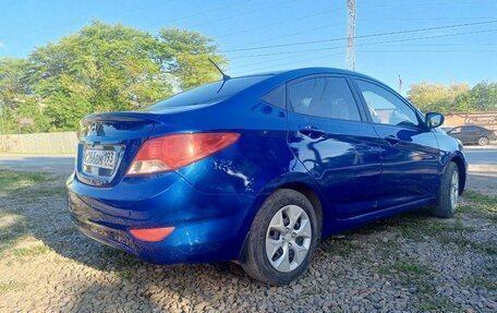 Hyundai Solaris II рестайлинг, 2013 год, 899 999 рублей, 4 фотография