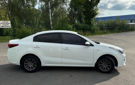 KIA Rio IV, 2020 год, 1 650 000 рублей, 5 фотография