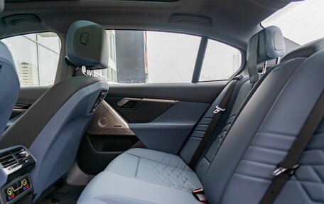 BMW 5 серия, 2024 год, 8 990 000 рублей, 15 фотография