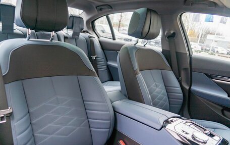 BMW 5 серия, 2024 год, 8 990 000 рублей, 14 фотография