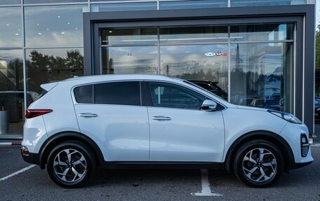 KIA Sportage IV рестайлинг, 2019 год, 2 400 000 рублей, 4 фотография