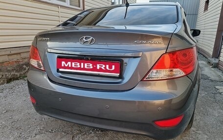 Hyundai Solaris II рестайлинг, 2013 год, 800 000 рублей, 4 фотография