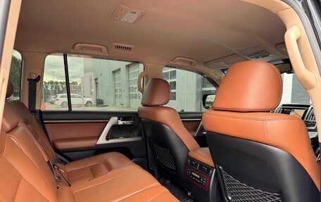 Toyota Land Cruiser 200, 2015 год, 4 850 000 рублей, 27 фотография