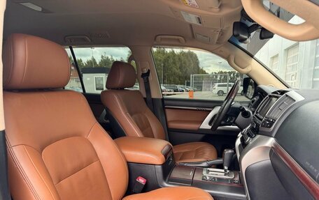 Toyota Land Cruiser 200, 2015 год, 4 850 000 рублей, 30 фотография