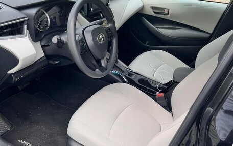 Toyota Corolla, 2022 год, 2 350 000 рублей, 10 фотография