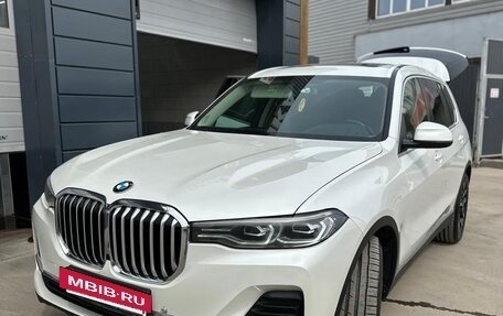 BMW X7, 2019 год, 6 900 000 рублей, 2 фотография