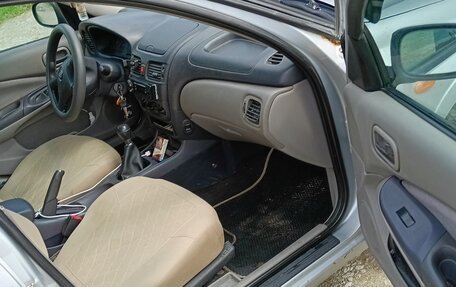 Nissan Almera, 2002 год, 170 000 рублей, 3 фотография