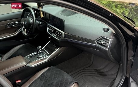 BMW 3 серия, 2019 год, 2 500 000 рублей, 3 фотография