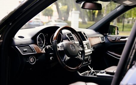 Mercedes-Benz GL-Класс, 2014 год, 2 920 000 рублей, 9 фотография