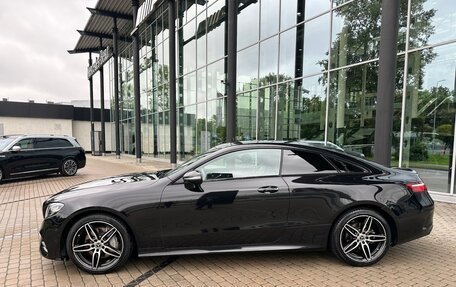 Mercedes-Benz E-Класс, 2018 год, 4 490 000 рублей, 4 фотография