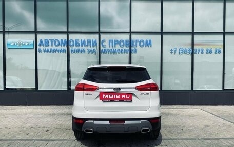 Geely Atlas I, 2019 год, 1 385 000 рублей, 4 фотография