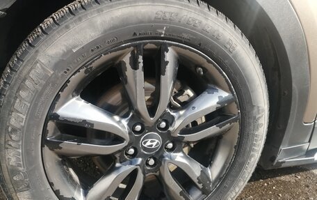 Hyundai Santa Fe III рестайлинг, 2012 год, 1 540 000 рублей, 29 фотография