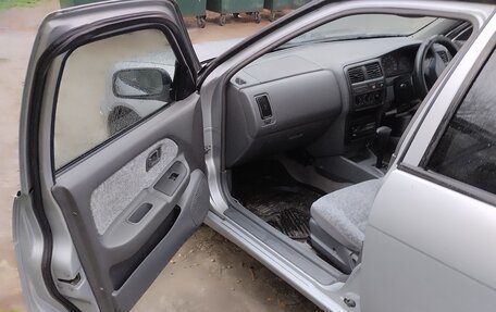 Nissan Pulsar IV, 2000 год, 250 000 рублей, 8 фотография