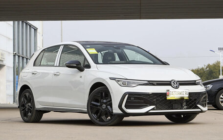 Volkswagen Golf VIII, 2024 год, 3 250 000 рублей, 3 фотография