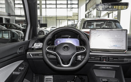 Volkswagen Golf VIII, 2024 год, 3 250 000 рублей, 12 фотография