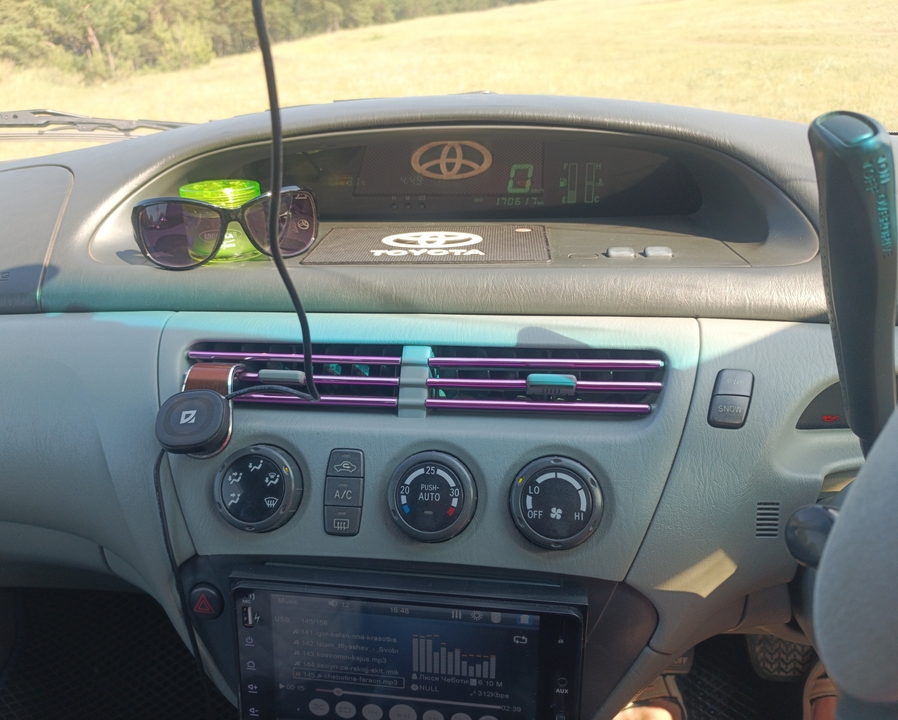 Toyota Vista V50, 1998 год, 470 000 рублей, 6 фотография
