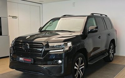 Toyota Land Cruiser 200, 2018 год, 5 890 000 рублей, 1 фотография
