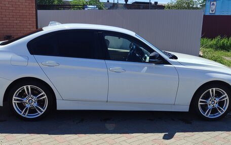 BMW 3 серия, 2014 год, 1 600 000 рублей, 11 фотография
