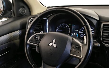 Mitsubishi Outlander III рестайлинг 3, 2012 год, 1 289 000 рублей, 11 фотография