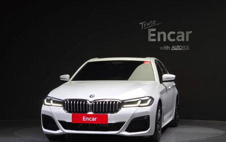 BMW 5 серия, 2022 год, 3 499 000 рублей, 3 фотография