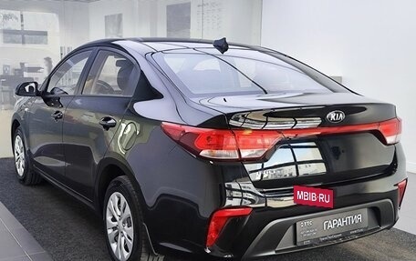 KIA Rio IV, 2018 год, 1 099 000 рублей, 8 фотография