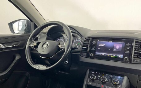 Skoda Karoq I, 2021 год, 1 910 000 рублей, 12 фотография