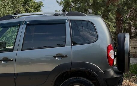 Chevrolet Niva I рестайлинг, 2016 год, 755 000 рублей, 6 фотография