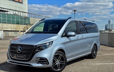 Mercedes-Benz V-Класс, 2024 год, 11 870 000 рублей, 3 фотография
