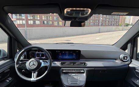 Mercedes-Benz V-Класс, 2024 год, 11 870 000 рублей, 10 фотография