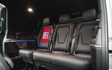 Mercedes-Benz V-Класс, 2024 год, 11 870 000 рублей, 18 фотография