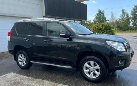 Toyota Land Cruiser Prado 150 рестайлинг 2, 2012 год, 2 899 000 рублей, 2 фотография