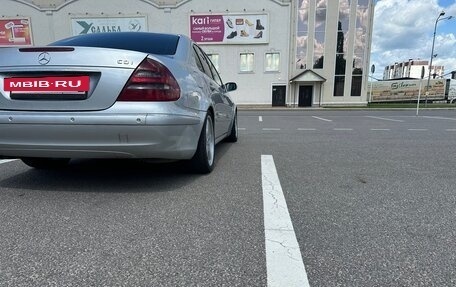 Mercedes-Benz E-Класс, 2002 год, 1 000 000 рублей, 6 фотография