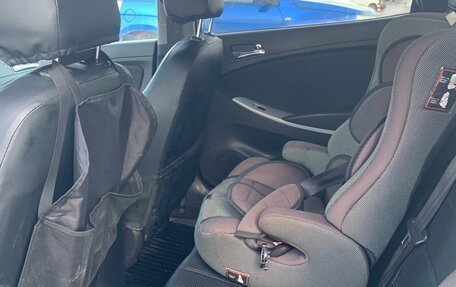 Hyundai Solaris II рестайлинг, 2012 год, 600 000 рублей, 6 фотография