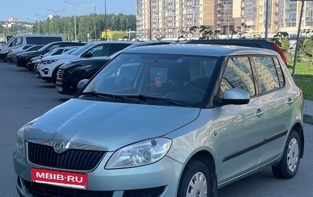 Skoda Fabia II, 2010 год, 279 000 рублей, 2 фотография