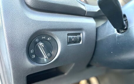 Skoda Fabia II, 2010 год, 279 000 рублей, 10 фотография