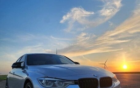 BMW 3 серия, 2017 год, 2 450 000 рублей, 6 фотография