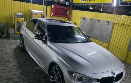 BMW 3 серия, 2017 год, 2 450 000 рублей, 2 фотография
