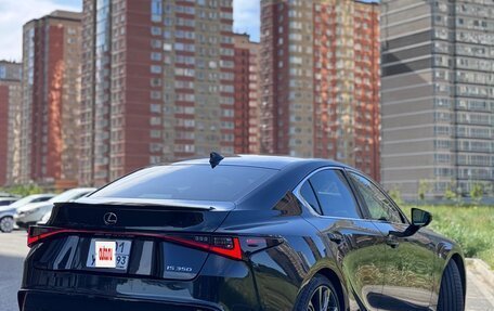 Lexus IS III, 2022 год, 5 100 000 рублей, 3 фотография