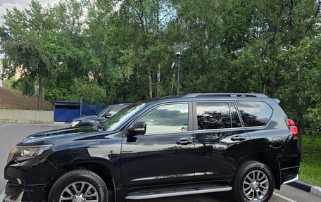 Toyota Land Cruiser Prado 150 рестайлинг 2, 2017 год, 5 250 000 рублей, 9 фотография