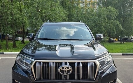 Toyota Land Cruiser Prado 150 рестайлинг 2, 2017 год, 5 250 000 рублей, 10 фотография