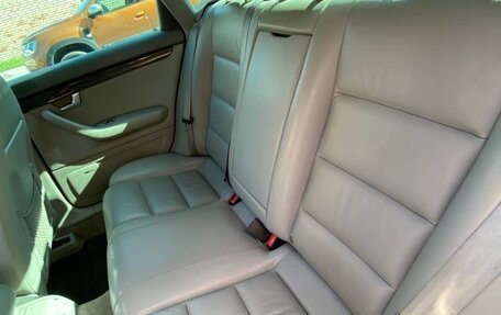 Audi A4, 2003 год, 630 000 рублей, 13 фотография
